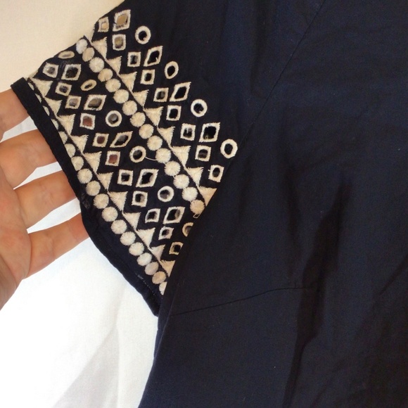 Talbot's women's top navy size Large p embroidered casual mature boho hippie - Picture 5 of 12